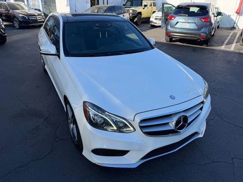 Used 2016 Mercedes-Benz E 400 Sedan image 15
