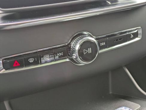 New 2026 Volvo XC90 T8 Plus w/ Protection Package AWD/4WD image 10