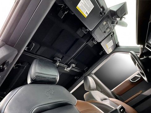 Used 2023 Ford Bronco Outer Banks image 22