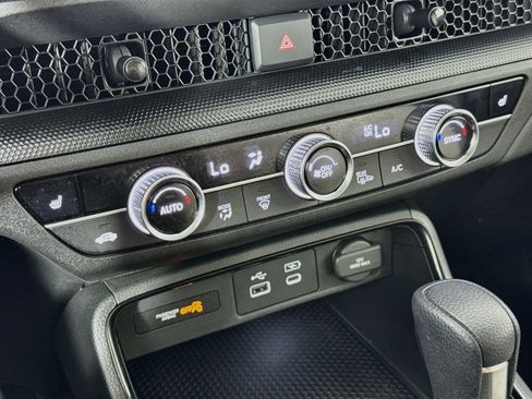 Certified 2023 Honda CR-V EX image 15