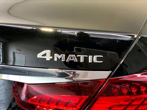 Used 2023 Mercedes-Benz E 350 4MATIC Sedan image 10