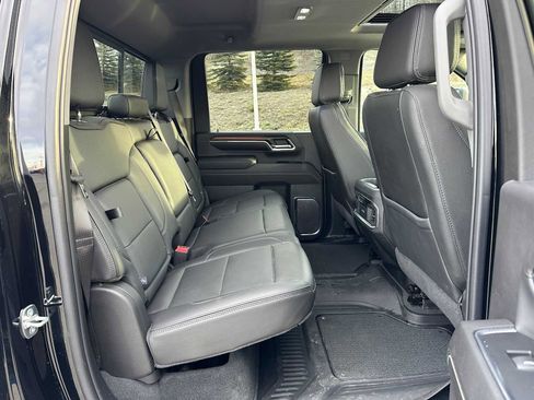Used 2024 GMC Sierra 2500 Denali w/ Denali Reserve Package image 12