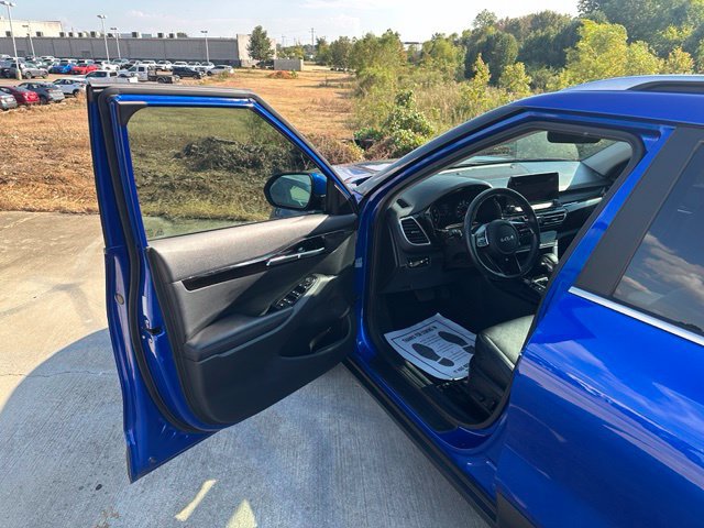 Used 2022 Kia Seltos EX AWD/4WD image 11
