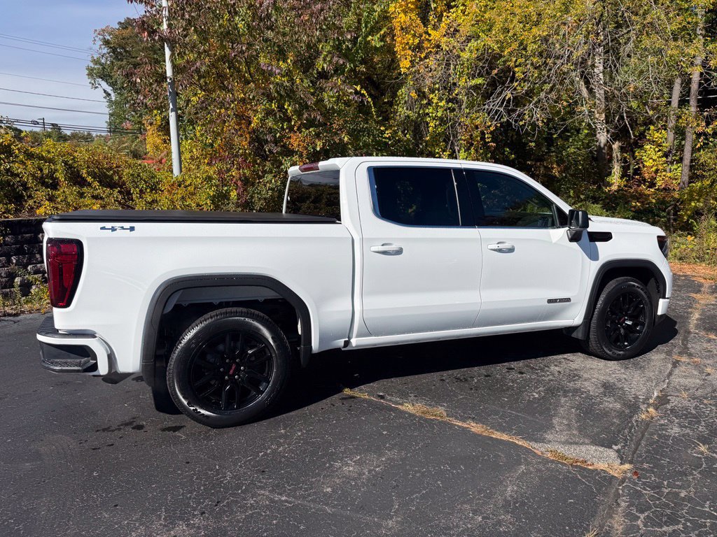 Used 2022 GMC Sierra 1500 Elevation AWD/4WD image 9