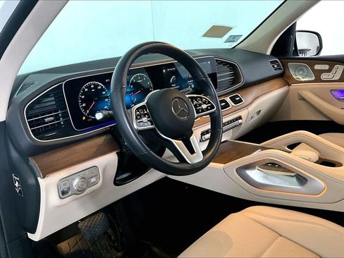 Used 2022 Mercedes-Benz GLE 350 4MATIC image 17