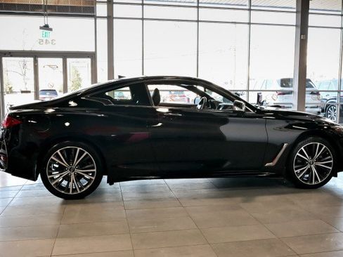 Used 2022 INFINITI Q60 3.0t Luxe w/ Essential Package image 4