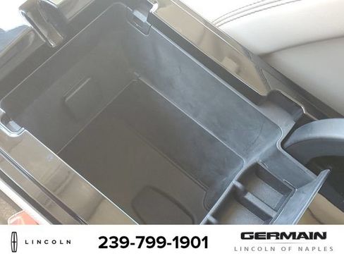 Certified 2023 Lincoln Nautilus Reserve FWD image 34