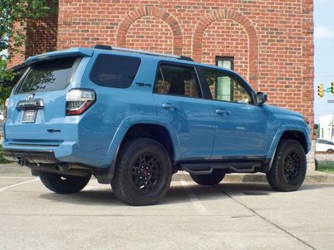 Used 2018 Toyota 4Runner TRD Pro AWD/4WD image 5