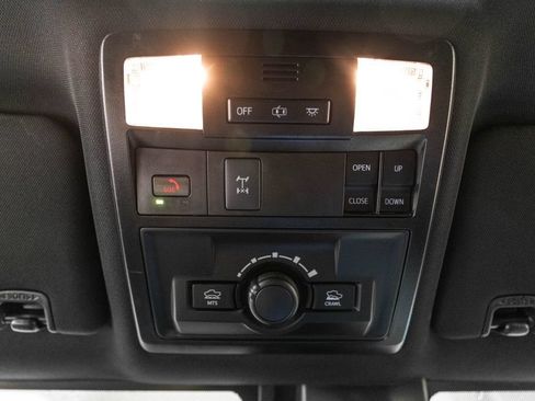 Certified 2023 Toyota Tacoma TRD Off-Road w/ TRD Premium Off Road Package AWD/4WD image 30