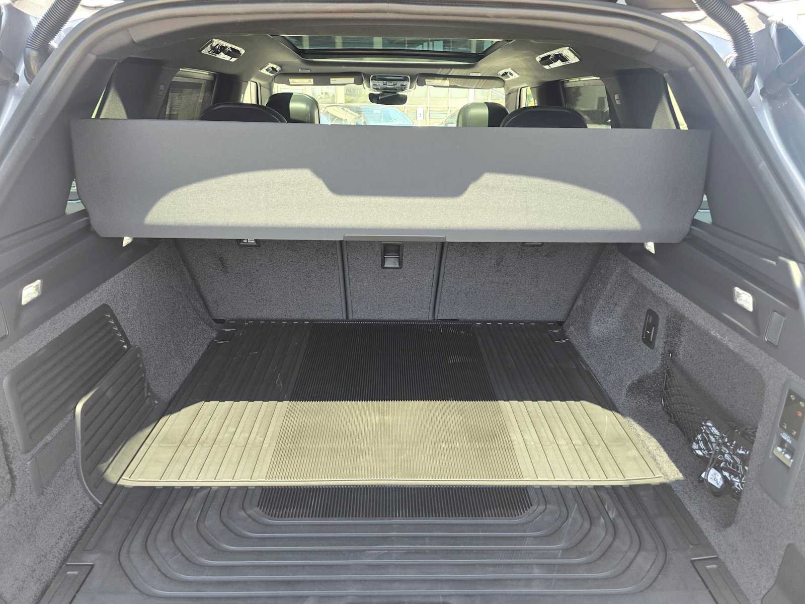 New 2026 Land Rover Range Rover SE AWD/4WD image 14