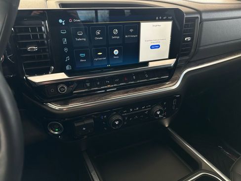 Used 2025 Chevrolet Silverado 2500 LTZ w/ LTZ Premium Texas Edition image 23