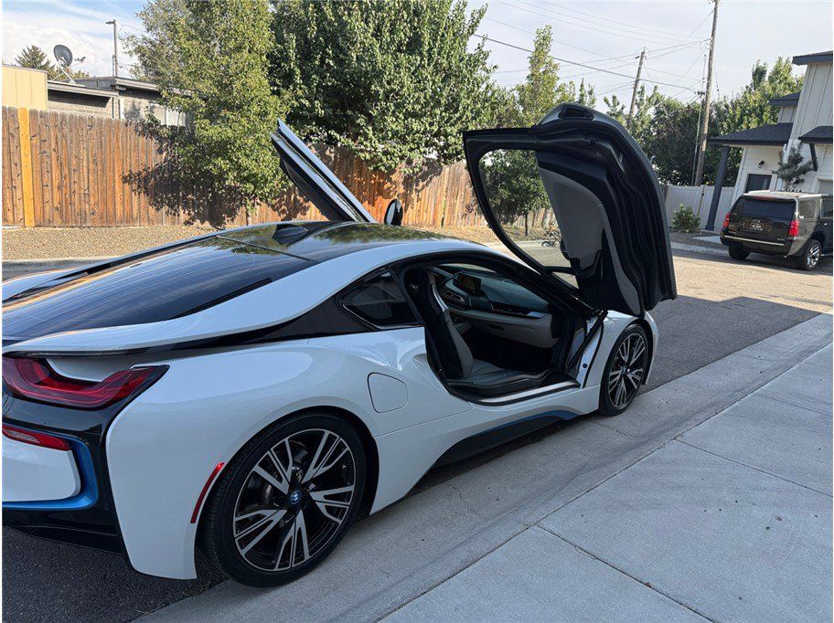 Used 2015 BMW i8 AWD/4WD image 42