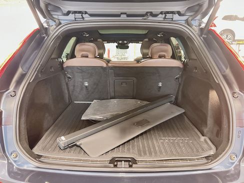 Used 2023 Volvo XC60 B5 Plus w/ Climate Package image 26