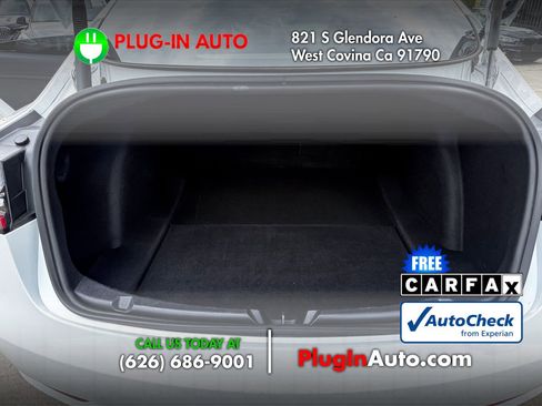Used 2023 Tesla Model 3 Standard Range RWD image 11