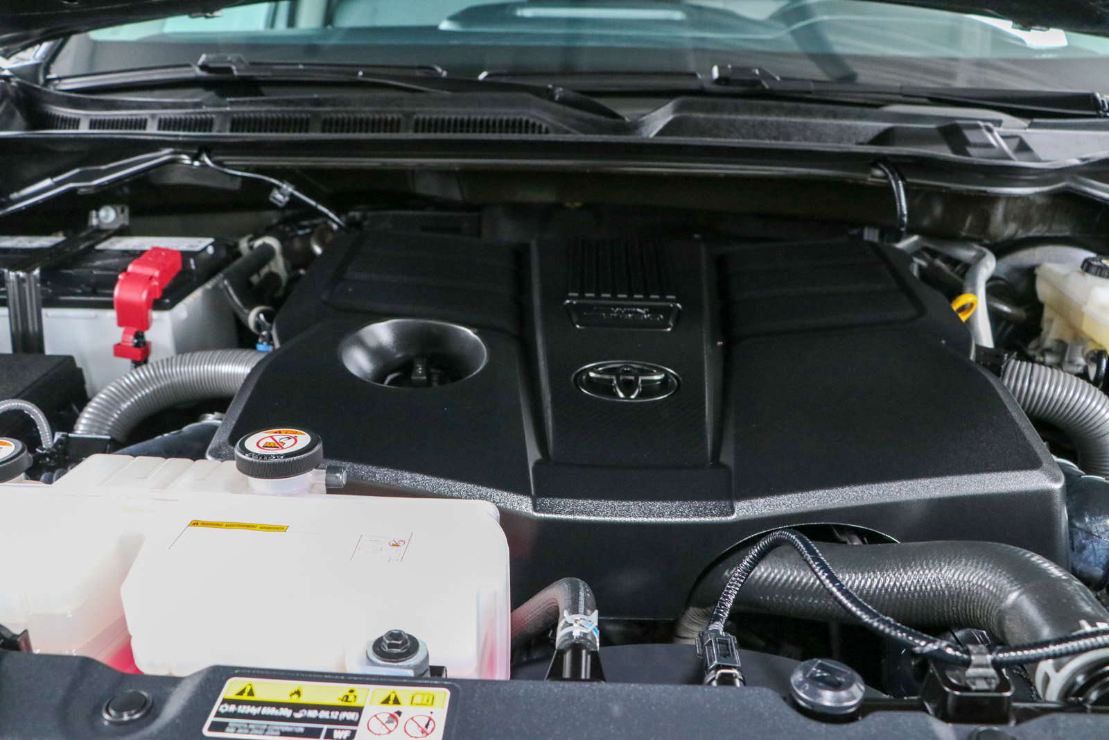 Used 2023 Toyota Tundra SR5 w/ SR5 Convenience Package AWD/4WD image 30