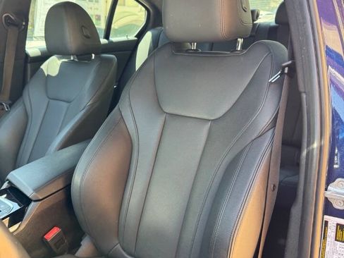 Used 2019 BMW 330i Sedan w/ Driving Assistance Package RWD image 9