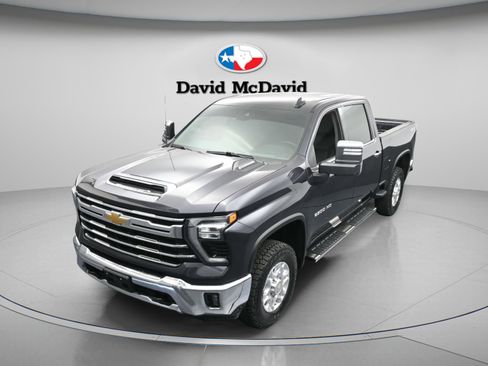 Used 2024 Chevrolet Silverado 2500 LTZ image 36