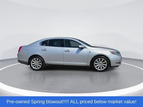 Used 2013 Lincoln MKS FWD image 2