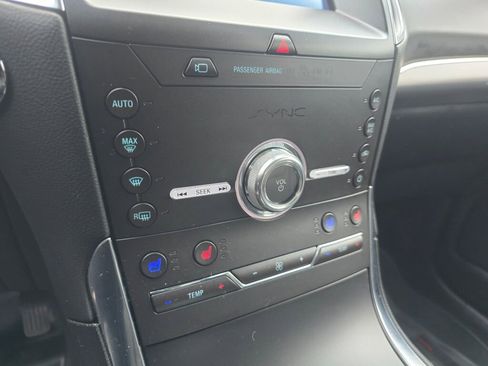 Used 2020 Ford Edge Titanium w/ Equipment Group 301A image 29