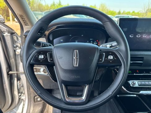 Used 2023 Lincoln Corsair FWD image 24