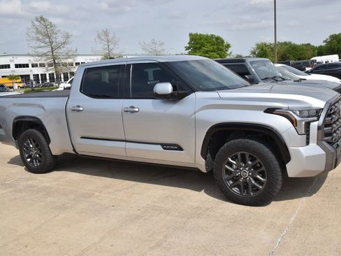Used 2023 Toyota Tundra Platinum image 5