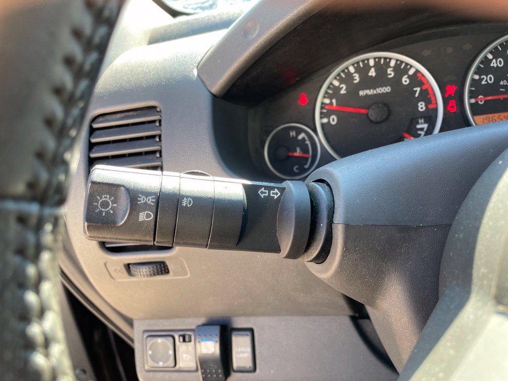 Used 2008 Nissan Frontier NISMO w/ Moonroof Pkg RWD image 16