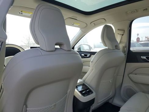 New 2026 Volvo XC60 B5 Ultra w/ Protection Package Premier image 27