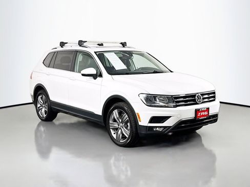 Used 2021 Volkswagen Tiguan SEL w/ 3rd Row Seat Package image 7