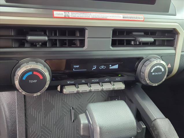 Certified 2024 Toyota Tacoma SR5 AWD/4WD image 19