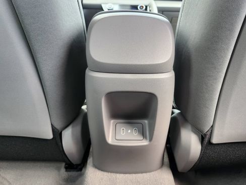 New 2026 Hyundai Elantra Hybrid FWD image 21