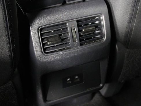 Certified 2023 Nissan Rogue SV image 23