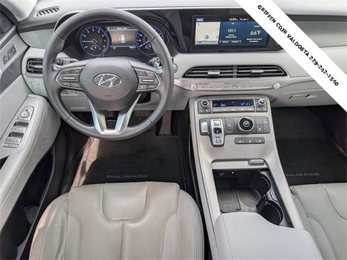 Used 2021 Hyundai Palisade SEL w/ Premium Package image 6