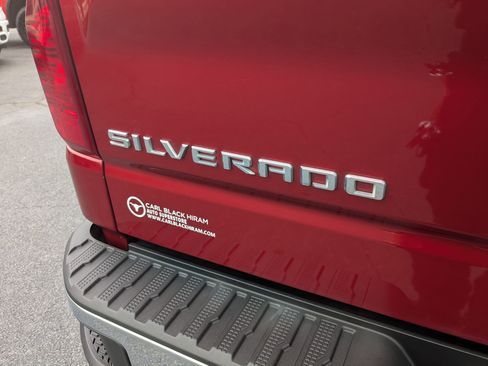 Used 2021 Chevrolet Silverado 1500 LT image 27