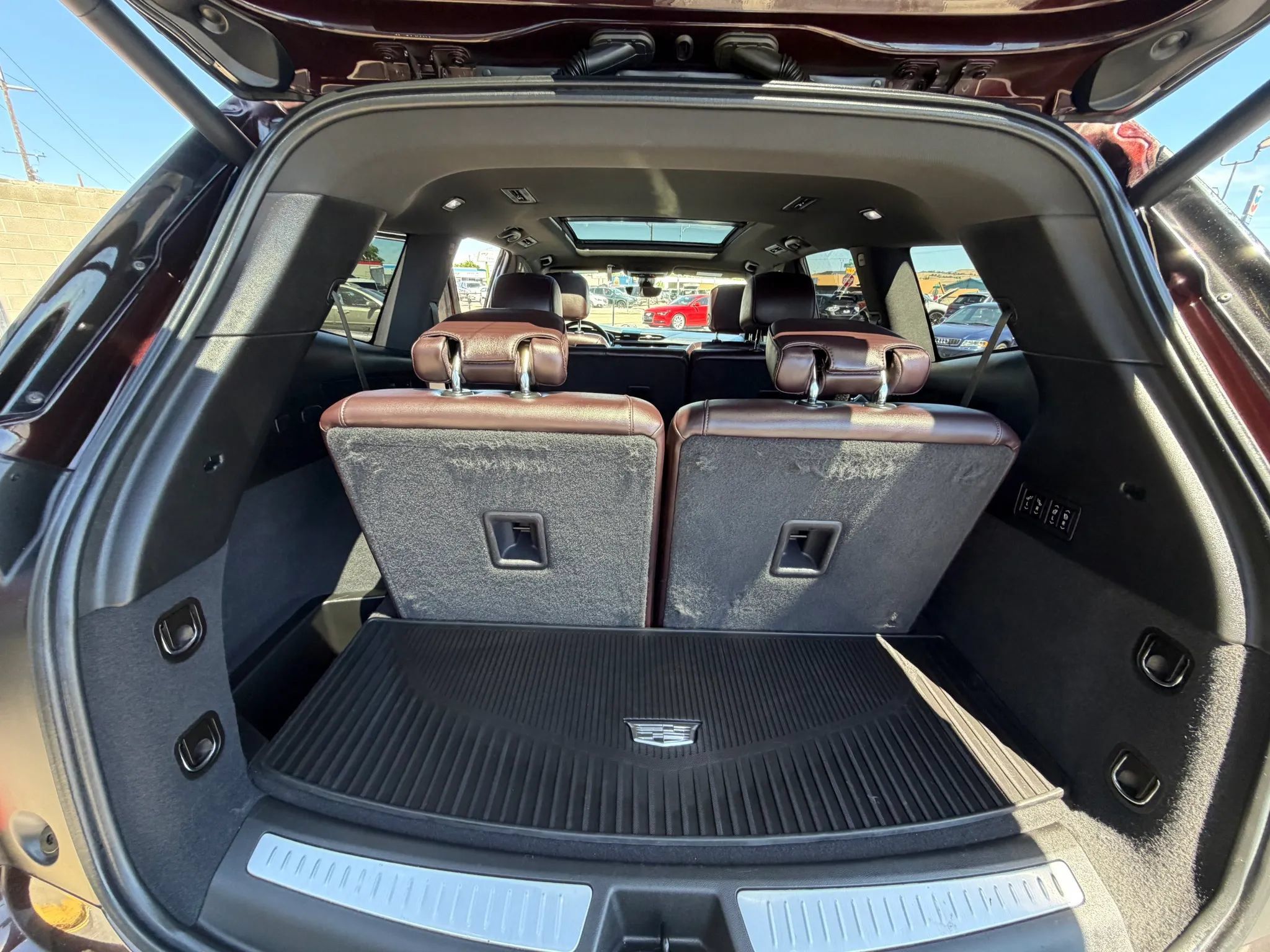 Used 2020 Cadillac XT6 Premium Luxury AWD/4WD image 20