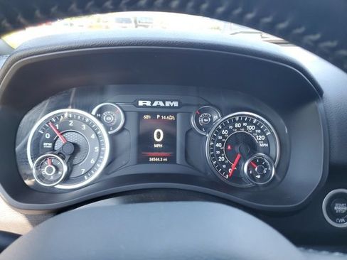 Used 2024 RAM 2500 Big Horn w/ Bed Utility Group AWD/4WD image 24