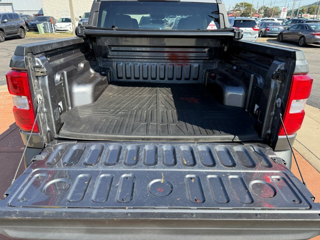 Used 2022 Ford Maverick XL FWD image 6