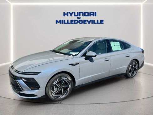 New 2026 Hyundai Sonata SEL FWD image 1