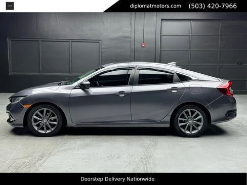 Used 2019 Honda Civic EX-L image 3