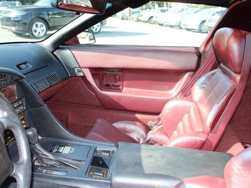 Used 1993 Chevrolet Corvette Coupe RWD image 14