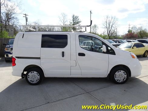 Used 2020 Nissan NV200 SV w/ Back Door Glass Package FWD image 6