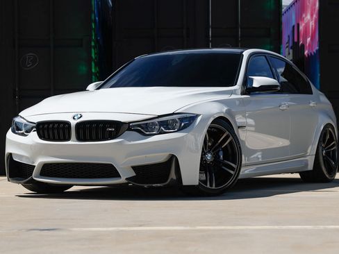 Used 2018 BMW M3 RWD image 1