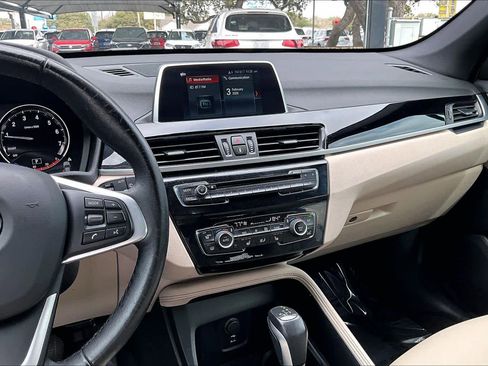 Used 2019 BMW X1 xDrive28i w/ Convenience Package image 7