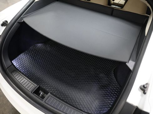 Used 2017 Tesla Model S P100D image 48