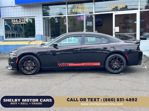 Used 2016 Dodge Charger SXT AWD/4WD image 8