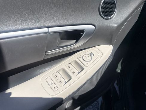 Used 2025 Hyundai Sonata SEL FWD image 17