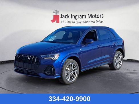 Used 2025 Audi Q3 2.0T Premium w/ Convenience Package image 1