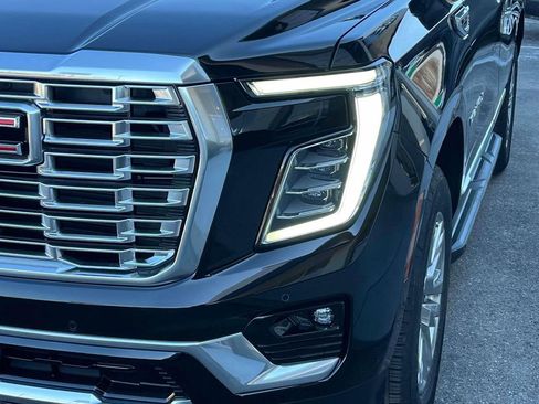 New 2026 GMC Yukon Denali image 9