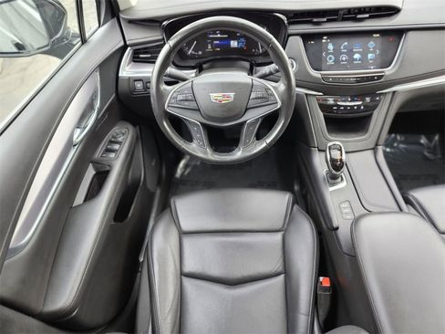 Used 2019 Cadillac XT5 Luxury image 11