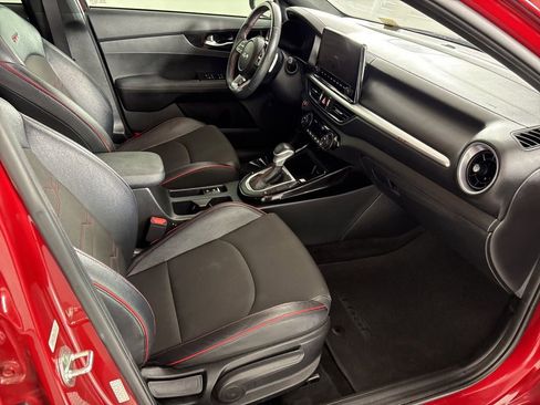 Used 2022 Kia Forte GT w/ GT Technology Package image 41