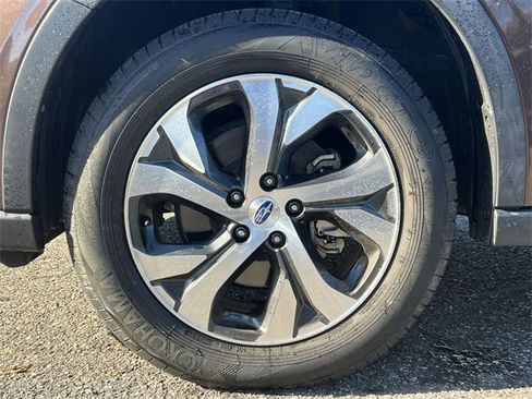 Used 2020 Subaru Outback Limited image 10